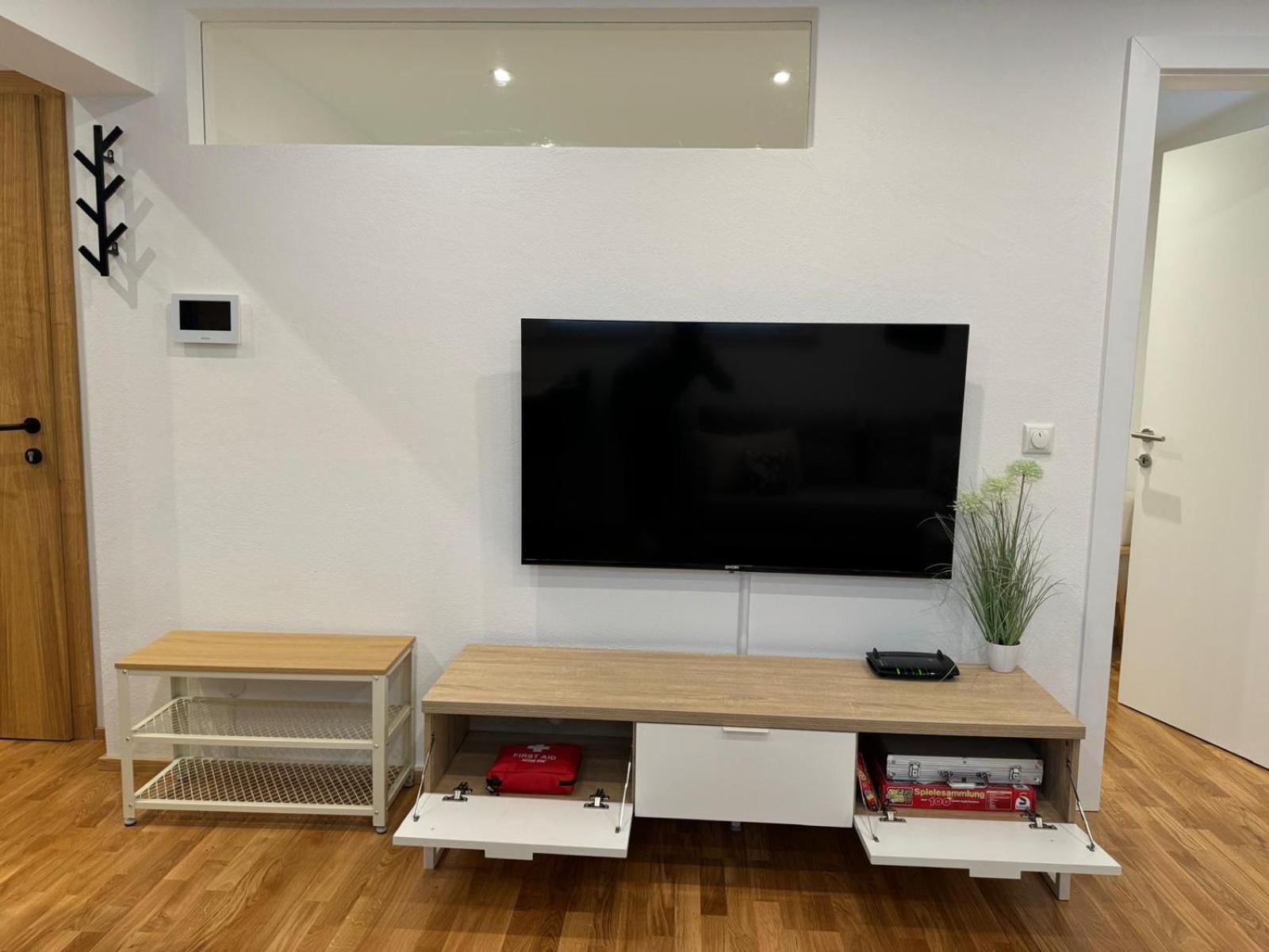 1,5-Zimmer, Top Ausgestattet, 4 Pers, Souterrain Flintsbach Buitenkant foto